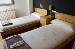 Habitación doble apartamento logroño