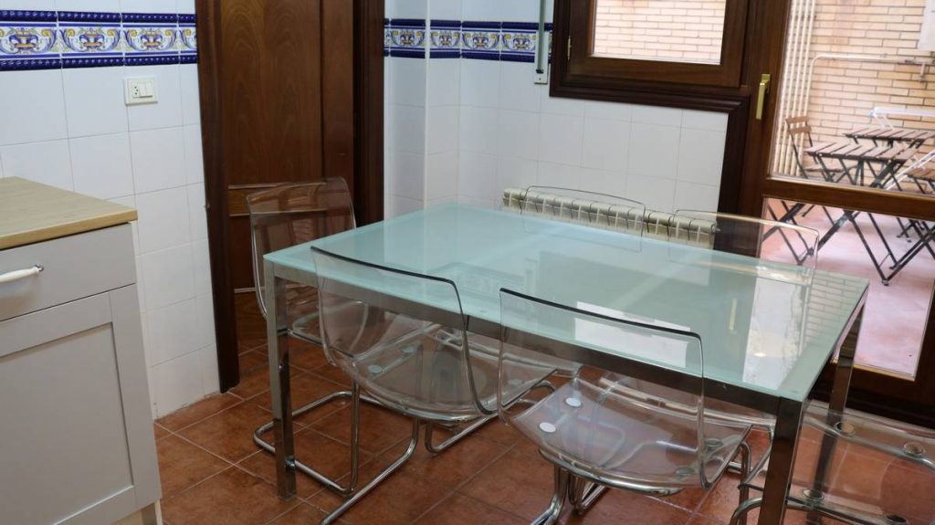 apartamento-alquiler-empresas-el-olivo-03-cocina-04